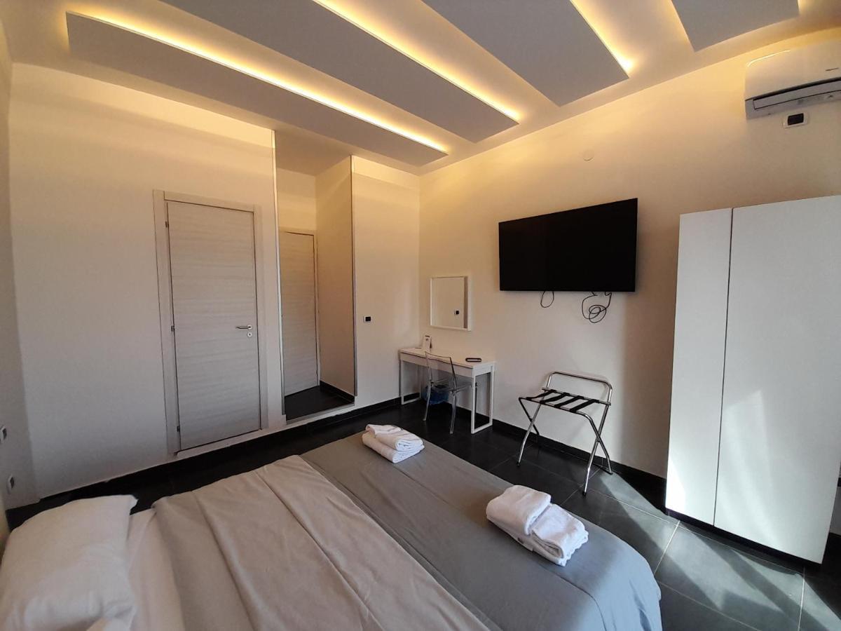 Tiffany & Babylon Luxury Stay Napoli Esterno foto
