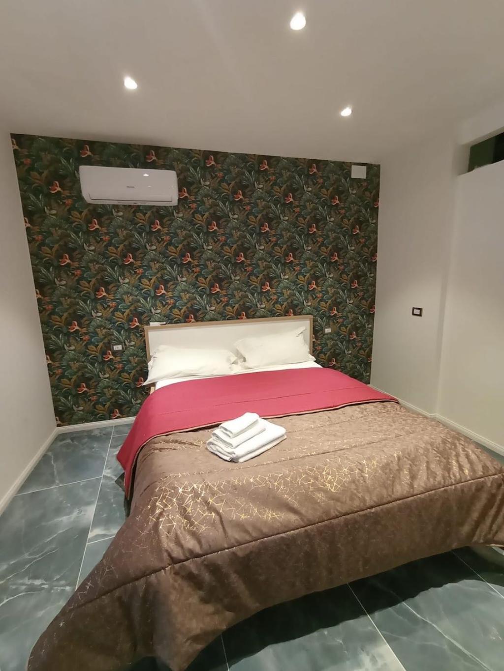 Tiffany & Babylon Luxury Stay Napoli Esterno foto