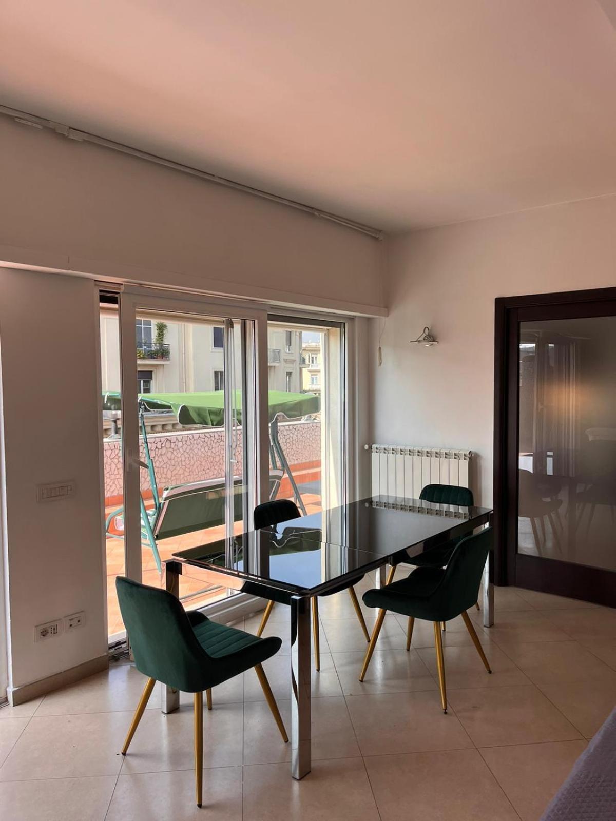 Tiffany & Babylon Luxury Stay Napoli Esterno foto
