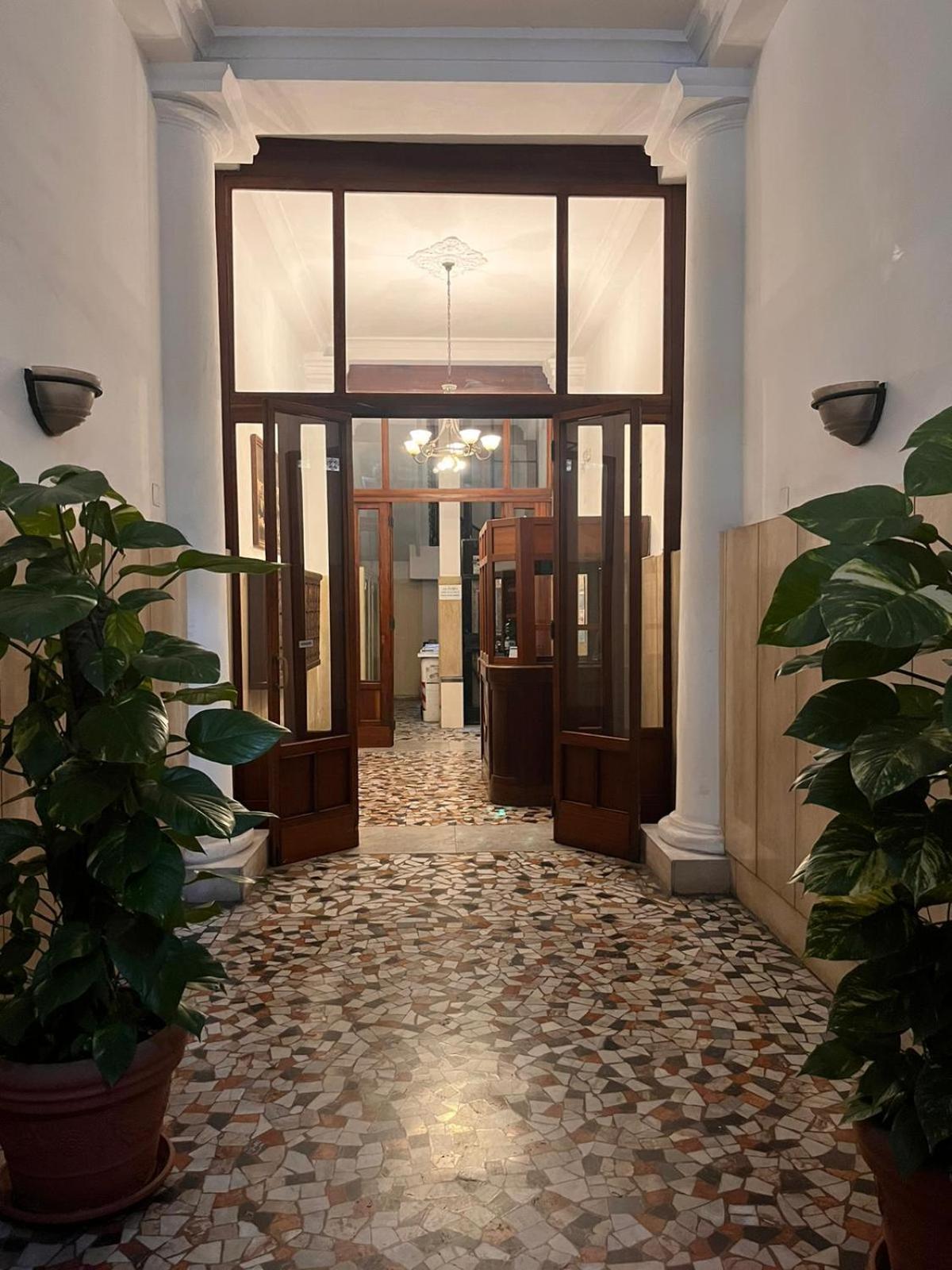 Tiffany & Babylon Luxury Stay Napoli Esterno foto