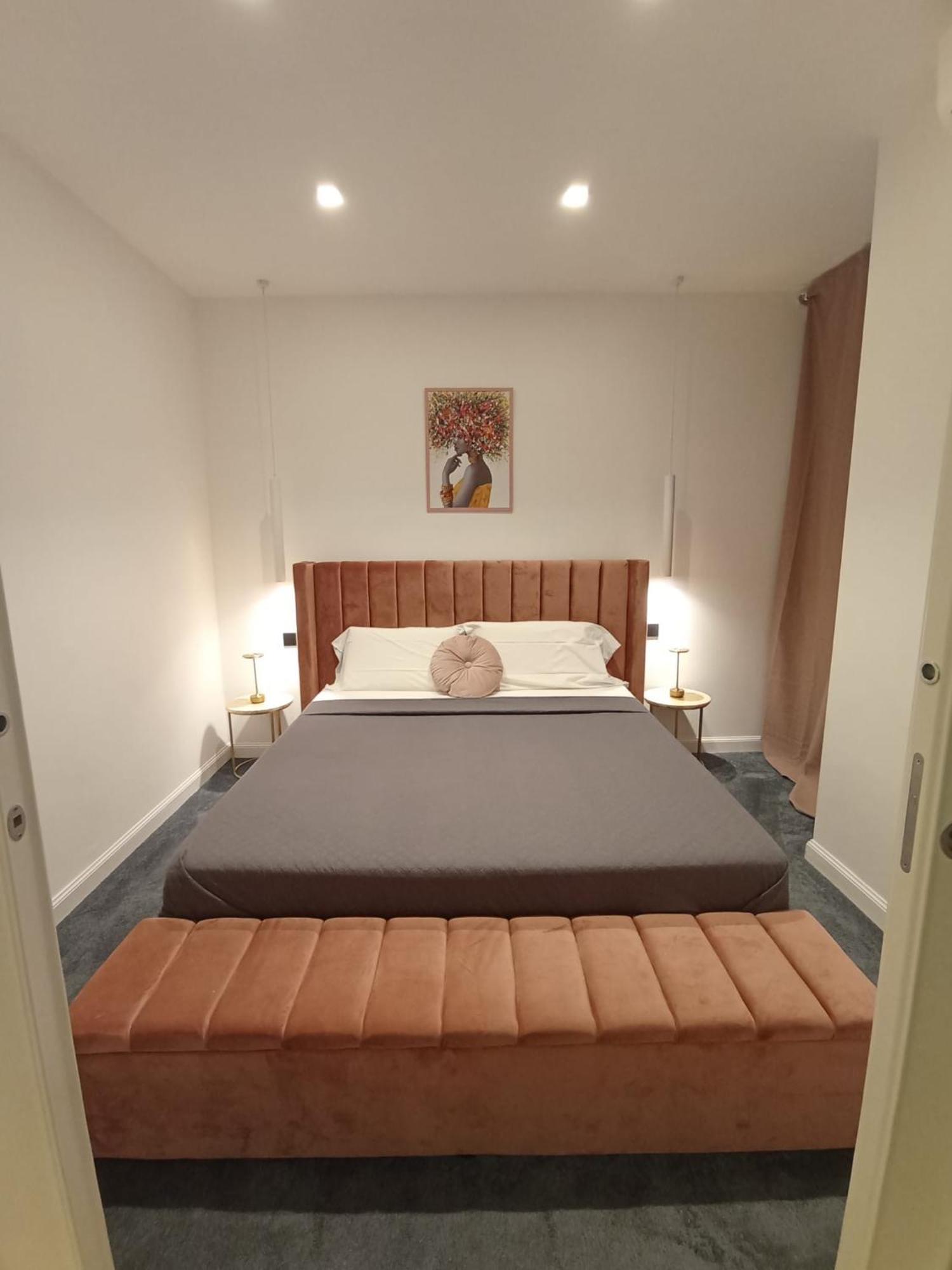Tiffany & Babylon Luxury Stay Napoli Esterno foto