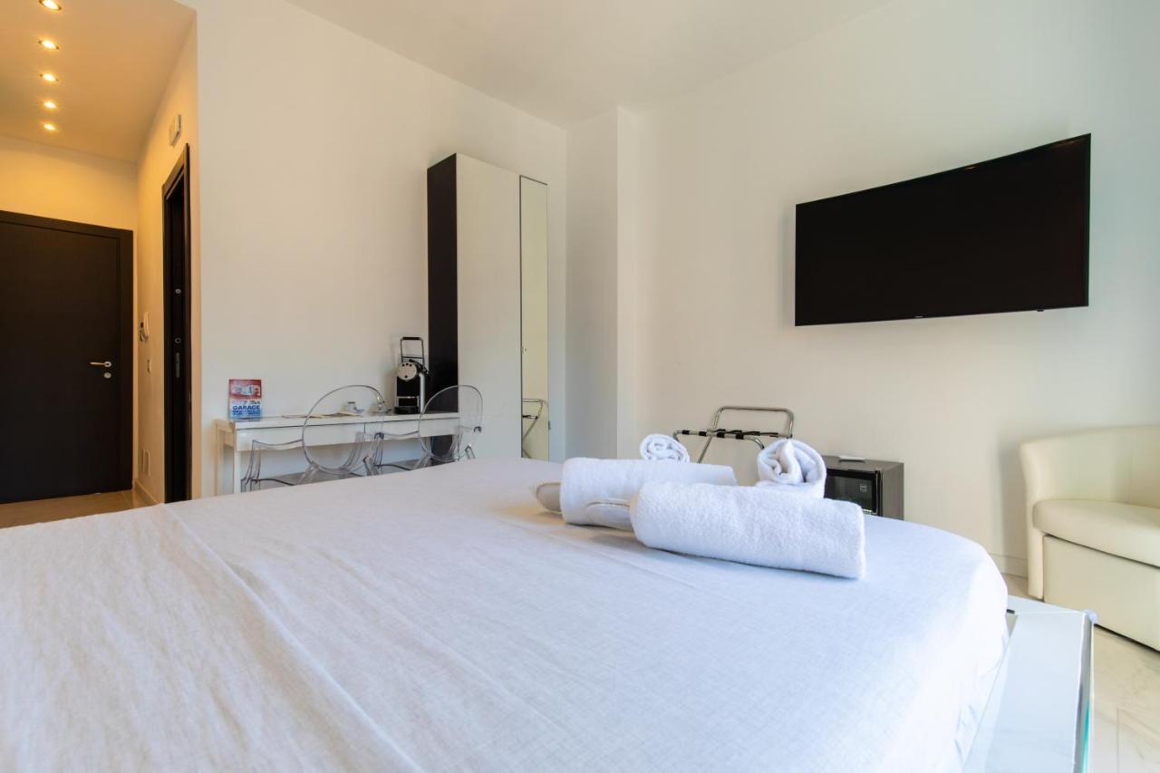 Tiffany & Babylon Luxury Stay Napoli Esterno foto