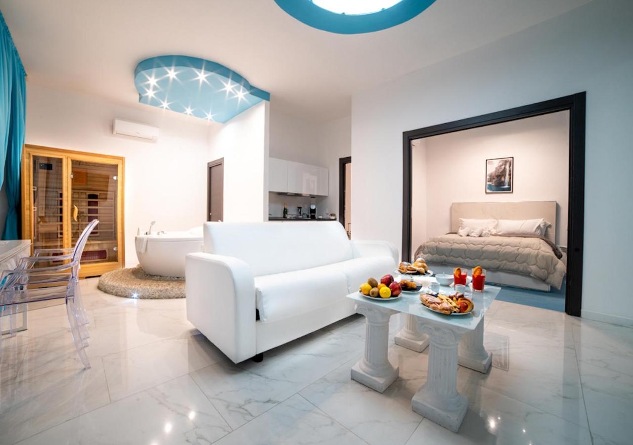 Tiffany & Babylon Luxury Stay Napoli Esterno foto
