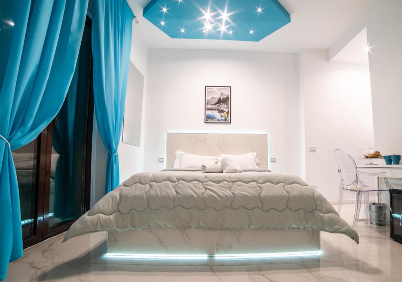 Tiffany & Babylon Luxury Stay Napoli Esterno foto